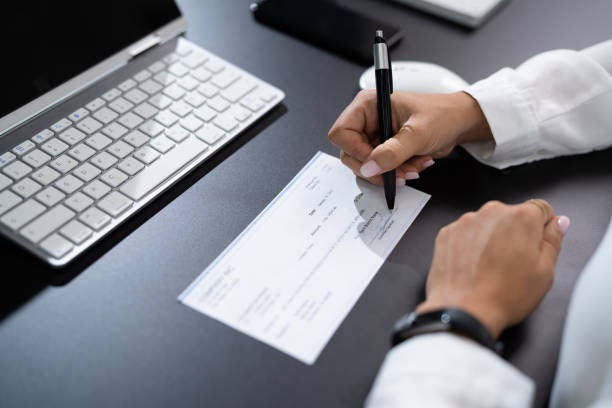 Legal Guidance for Cheque Bounce Case lawyers in New Delhi